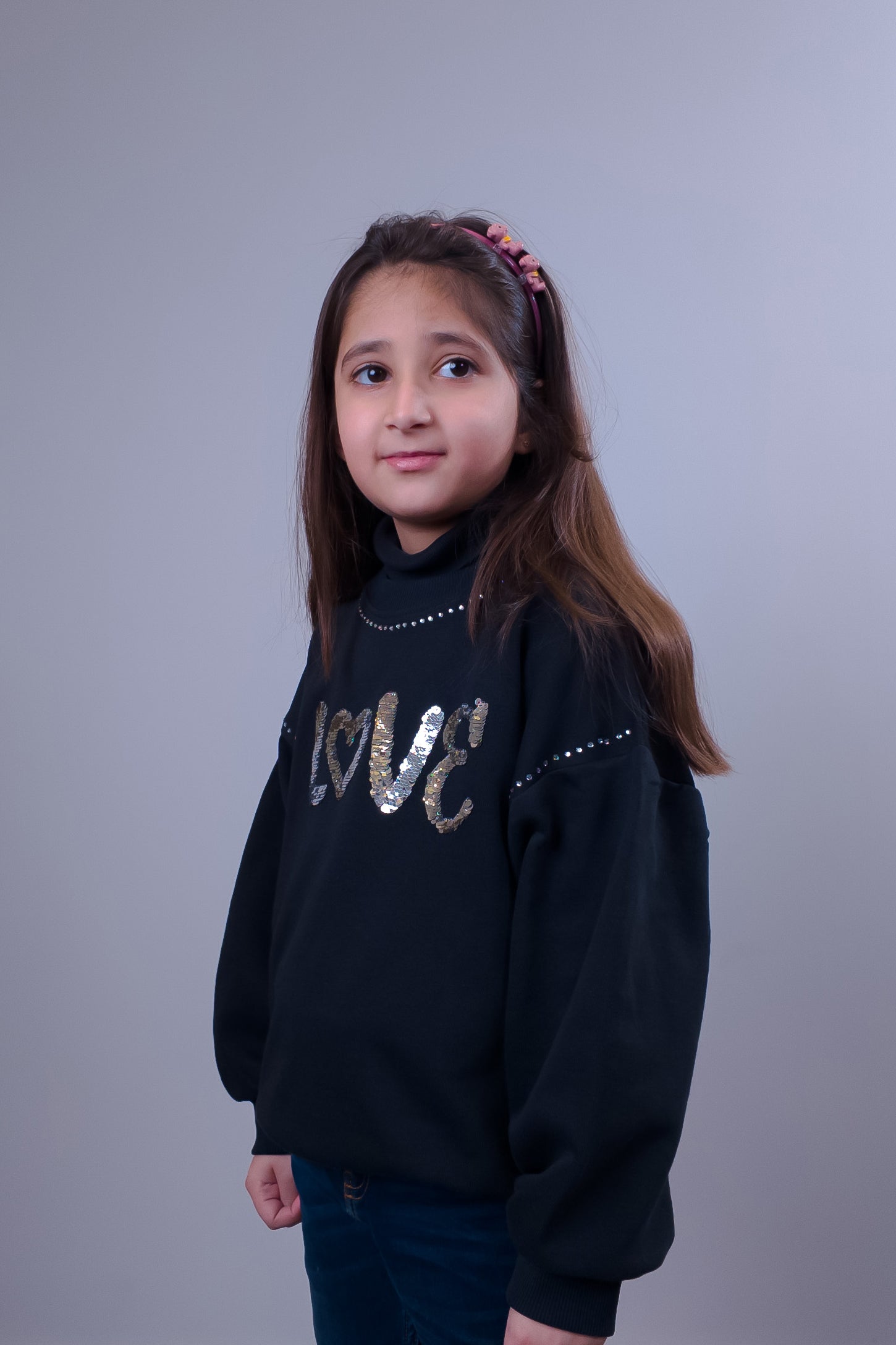 Girls’ Black Sequin "LOVE" Over Sized Sweatshirt – Cozy & Stylish | Sizes 2-14 Years